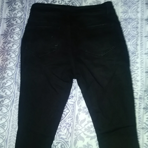 All black ripped midway pants - Picture 4 of 4